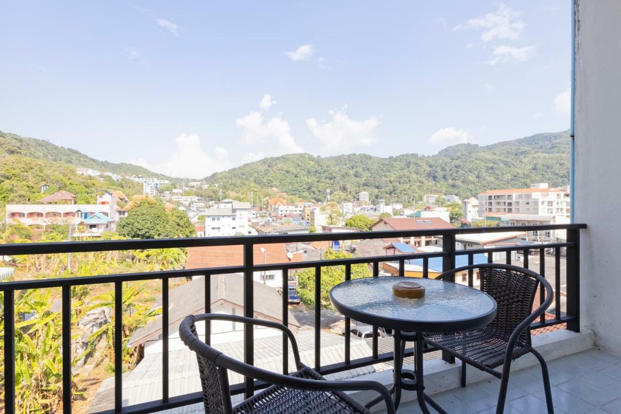 White Sky Boutique Hotel Patong Exterior foto