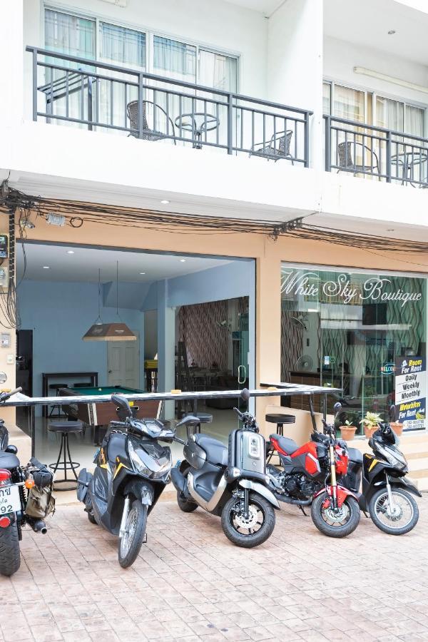 White Sky Boutique Hotel Patong Exterior foto